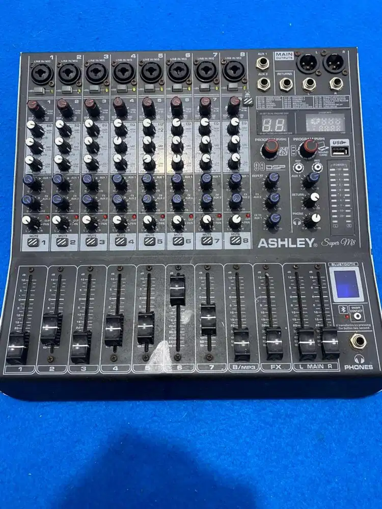 Mixer 8 Channel Merk Ashley M8