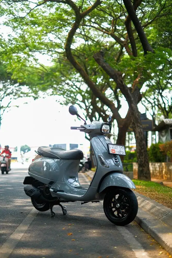 VESPA S125 IGET LED
