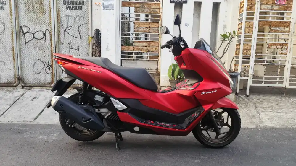 Honda PCX 160 abs gen 2 th 2025 km 7xxx istimewa