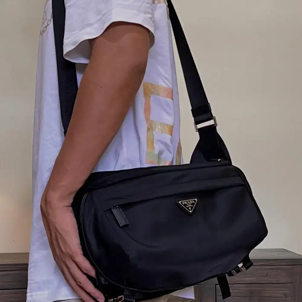 Slingbag prada second