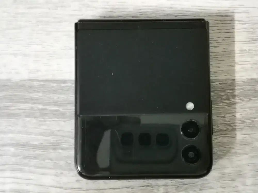 2nd Samsung Galaxy Z Flip 3 5G 8/256