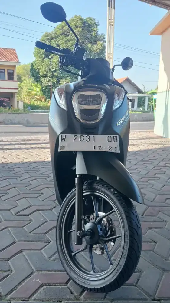 Sepeda motor Honda Genio 2019 CBS ISS