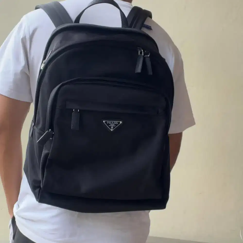 tas ransel prada