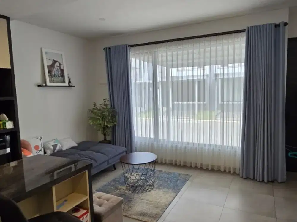 Semi furnish..rumah baru di cluster Yuthica, BSD