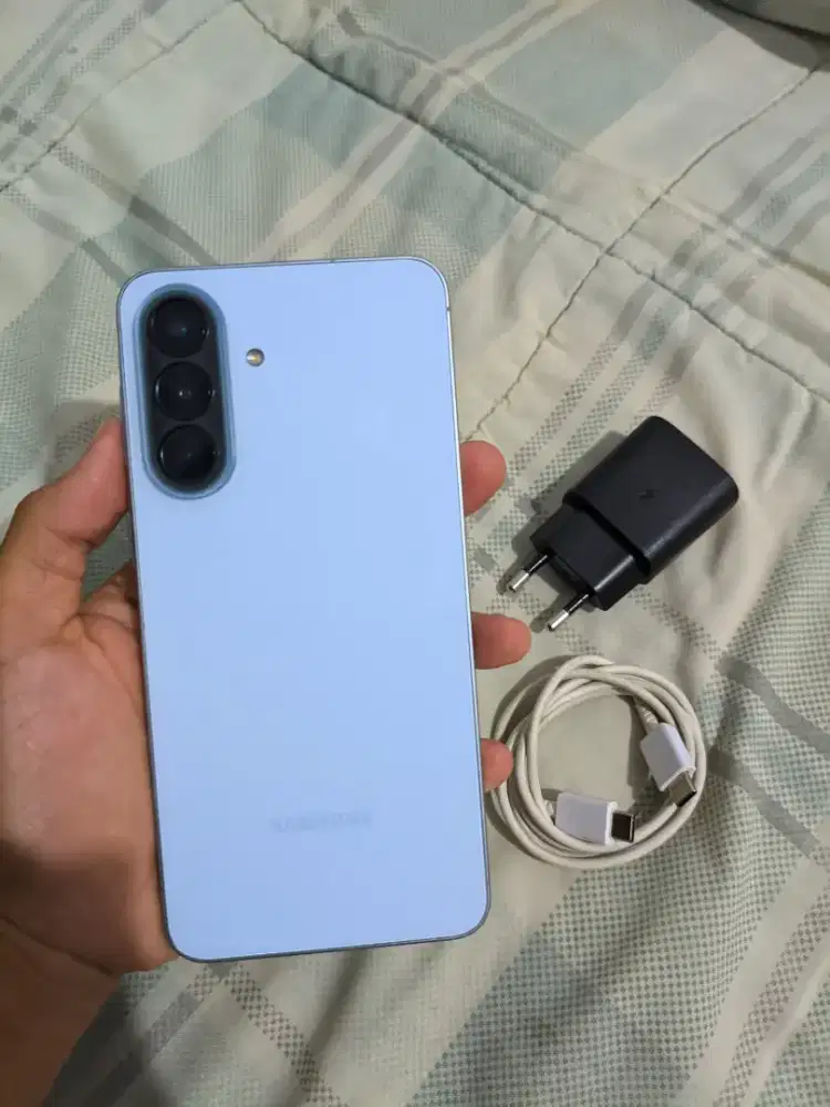 Samsung A57 12/256 Garansi Juli 2027