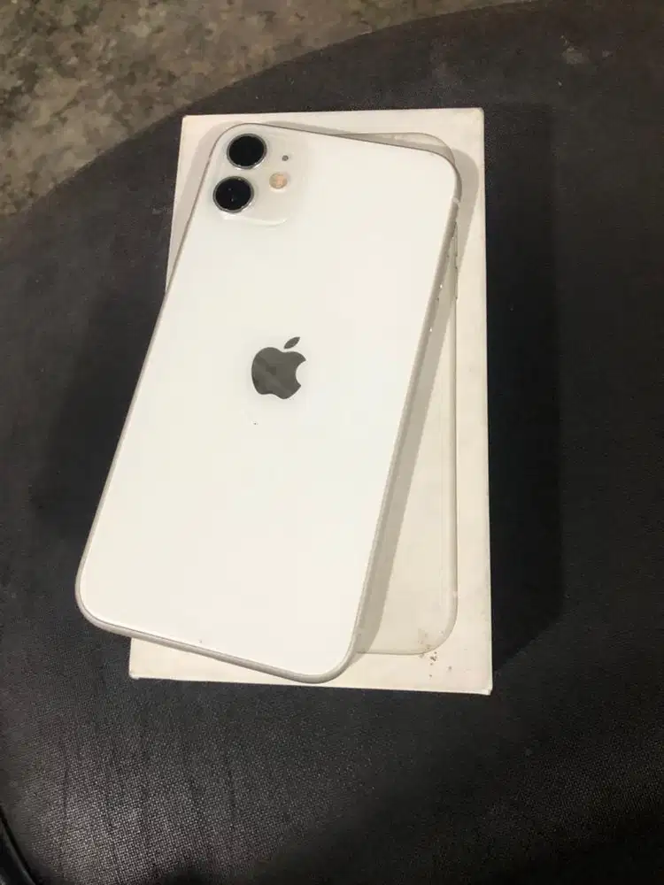 iphone 11 64GB ibox