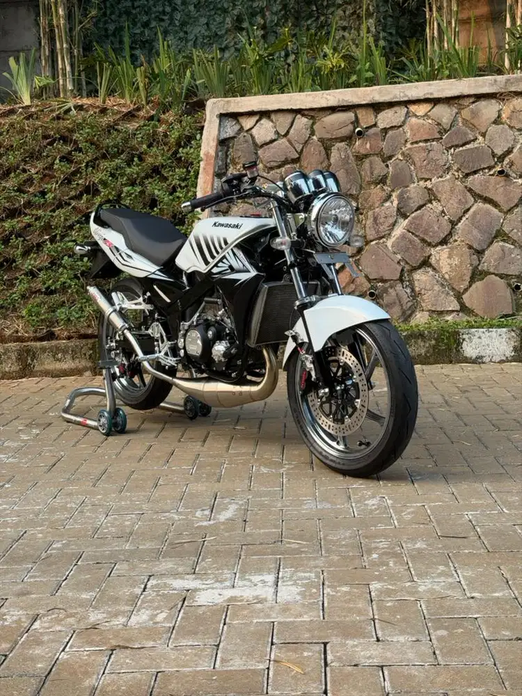 NINJA R CONVERT SS 2012 ASLI PUTIH ALBINO