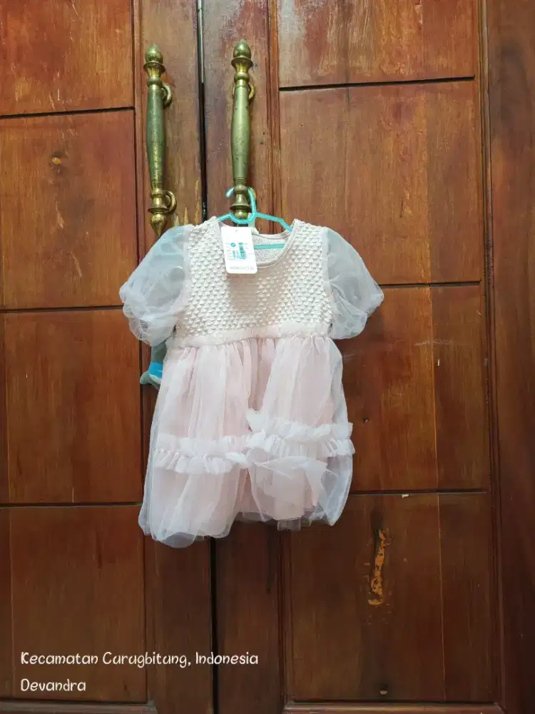 Baju baru,beli karna pengen tapi gapunya anak perempuan