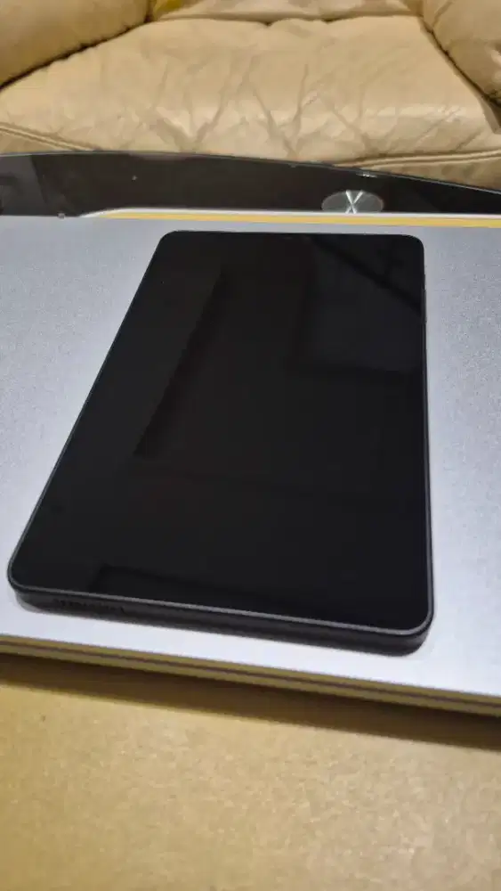 Dijual ADVAN Tab V8 8GB RAM / 128GB ROM Tablet 4G LTE WIFI 8 8.4 inch