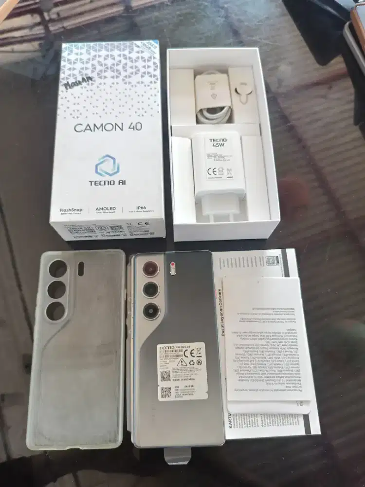 Tecno Camon 40 8/256