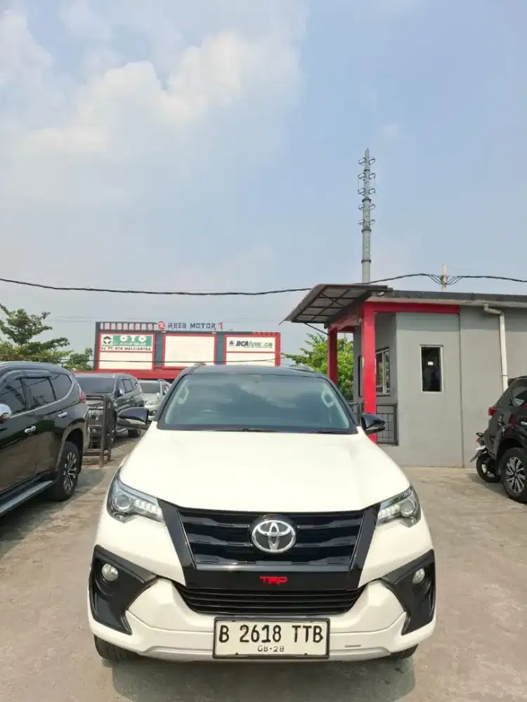 VRZ TRD 2018 diesel matic. Km 104rb antik