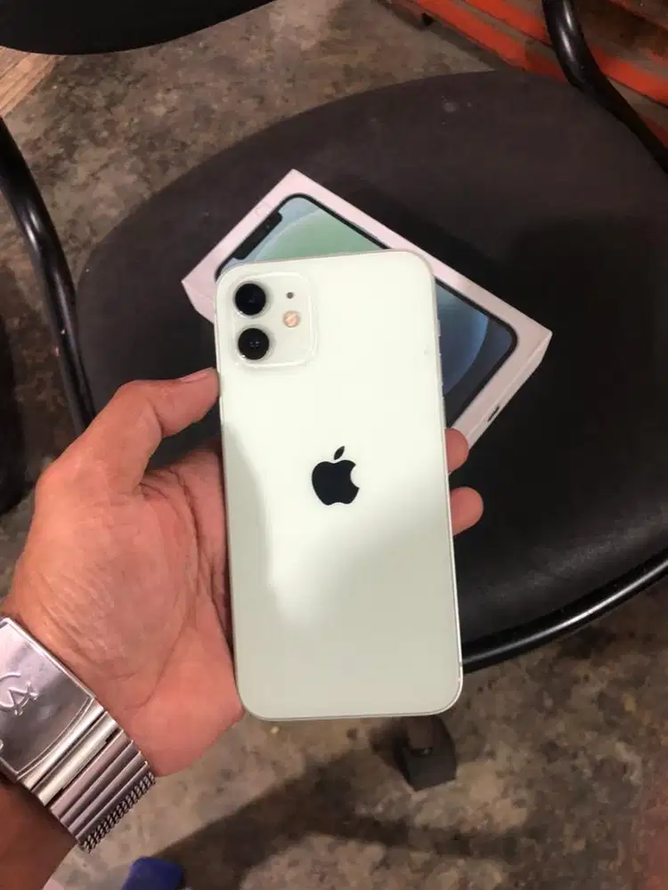 iphone 12 128GB inter