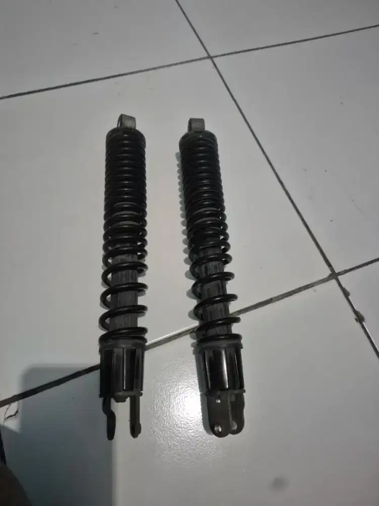 Shok/per pcx second no minus