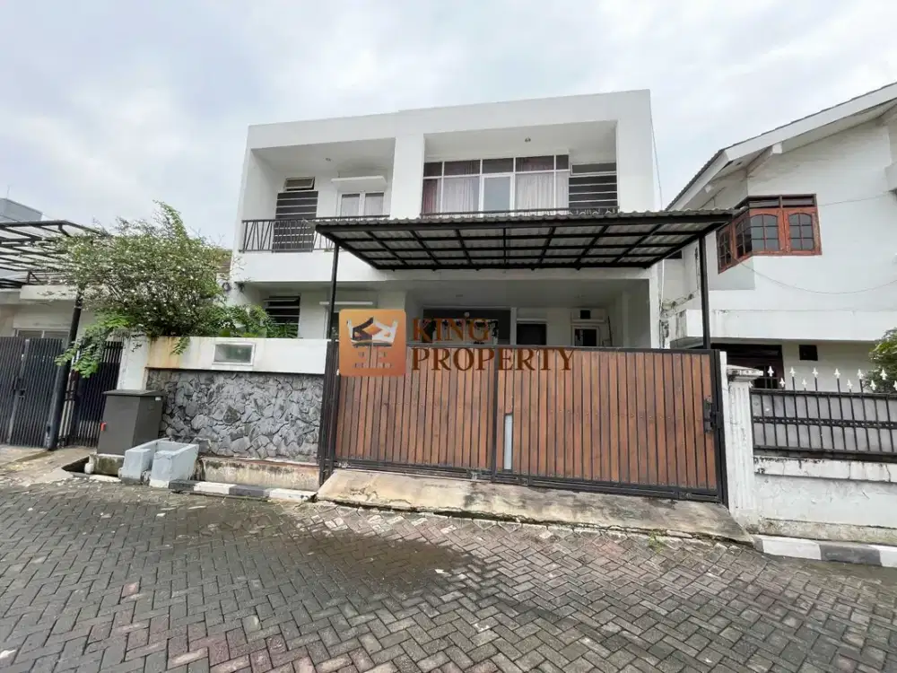 Siap Huni Tanpa Ribet! Rumah Bergaya Modern 2 Lantai Full Furnished di Villa Tomang Mas