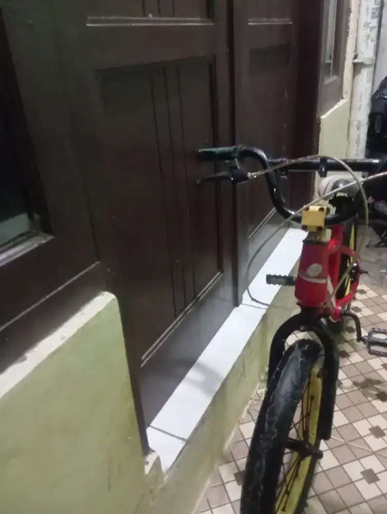 Di jual sepeda BMX anak