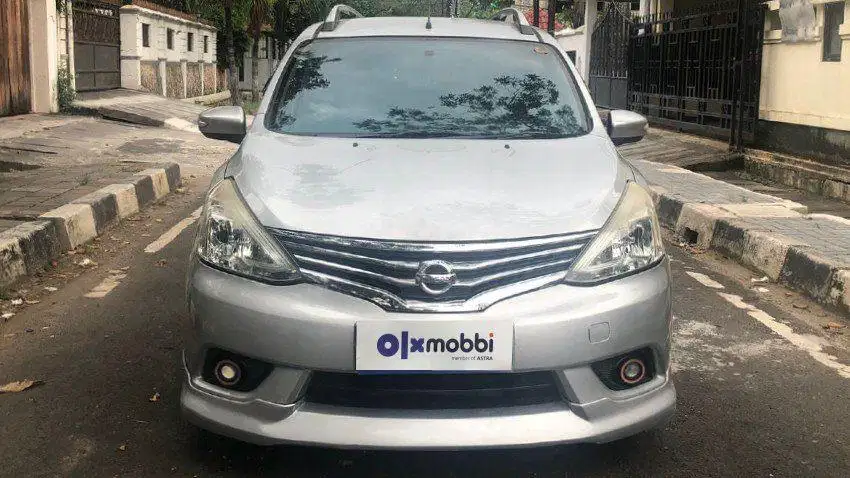 TDP 6, JT Nissan Grand livina 1.5 XV Bensin-AT Silver 2015