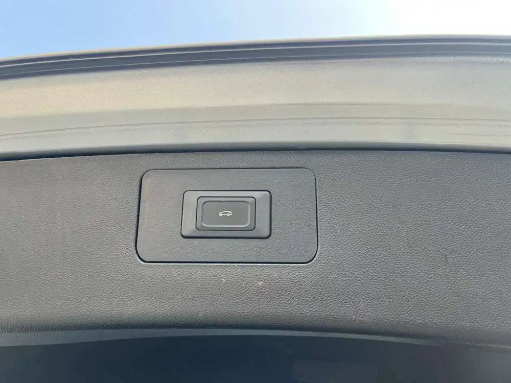 [ DP 35 ] WULING ALMAZ 1.5 T - LUXURY 2019