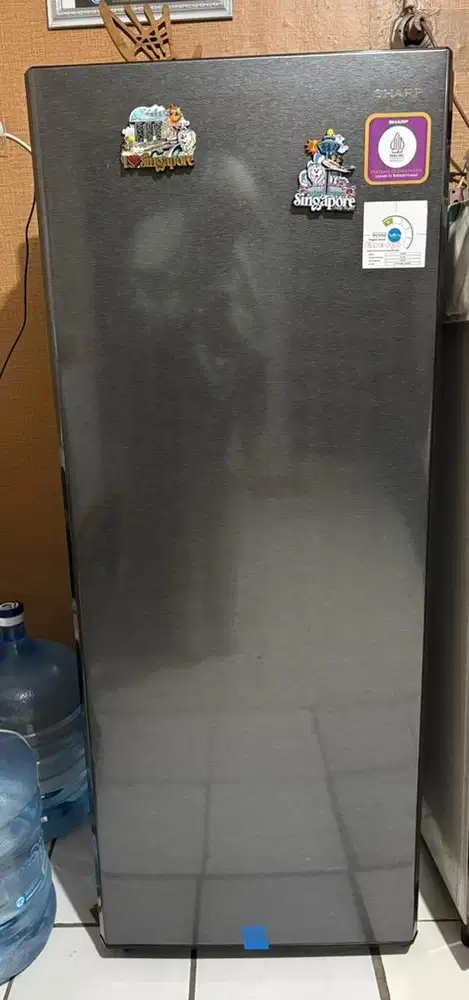 Dijual Freezer SHARP