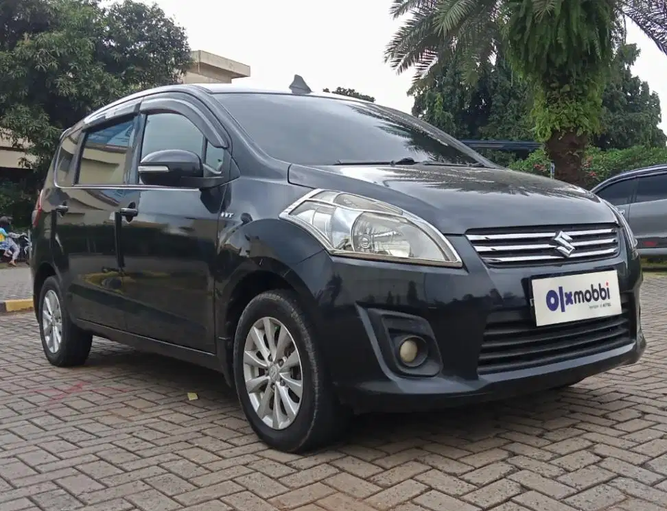 TDP 5, JT Suzuki Ertiga 1.4 GX Bensin-AT Hitam 2013