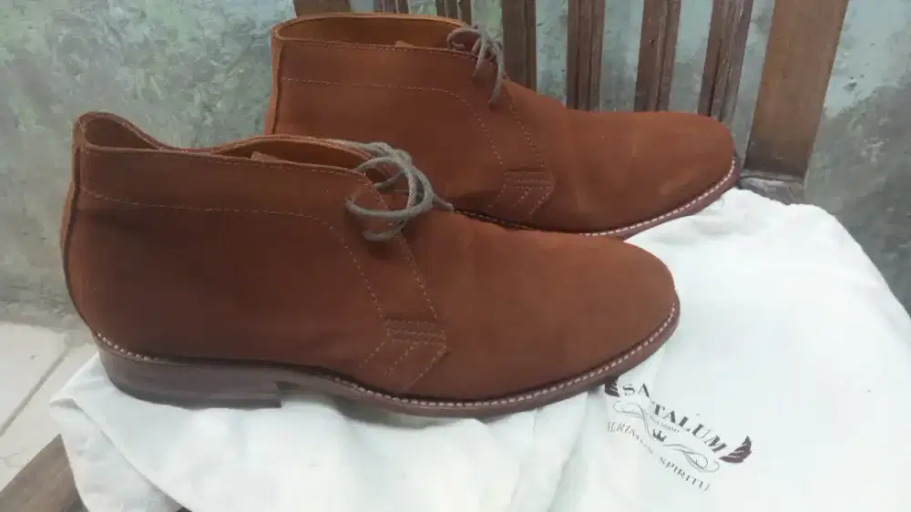 Sepatu Santalum boot