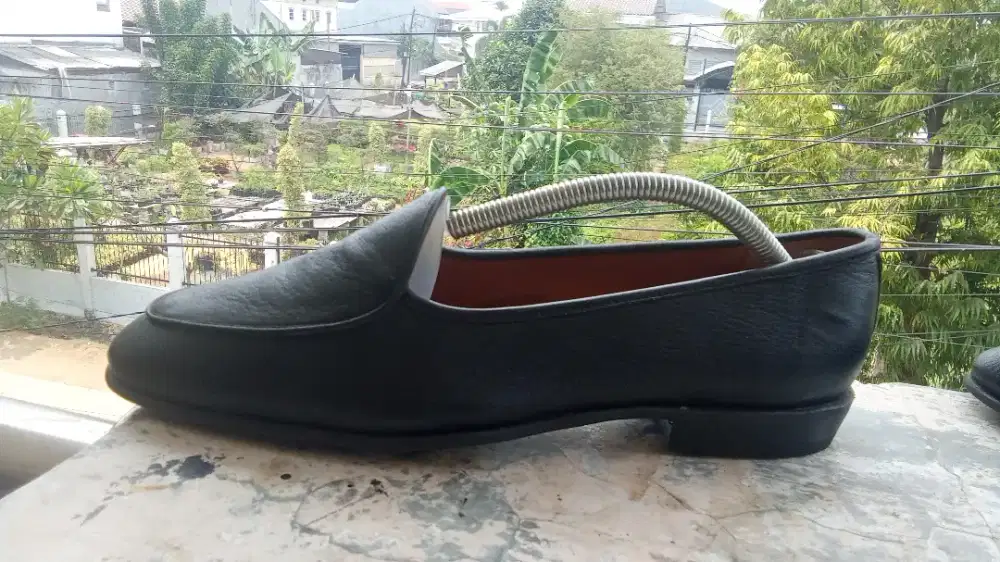 Sepatu Axel belgian black