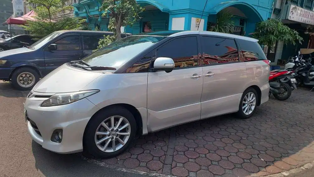 Toyota Alphard 2010 Bensin