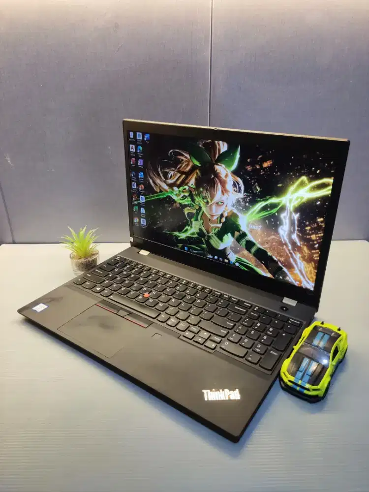 Lenovo ThinkPad T590 Core i7 Gen 8 SSD 256GB