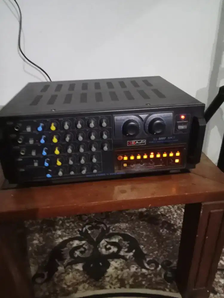 Power Amplifier mixer karaoke Build up