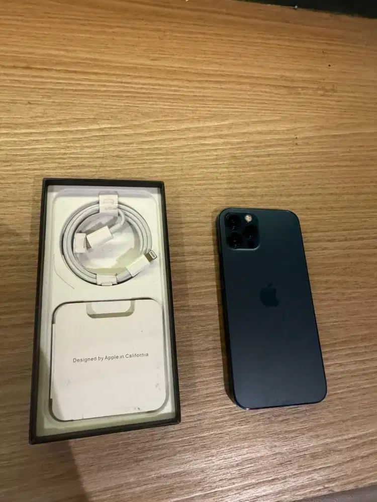 Iphone 11 pro 256gb sesuai judul