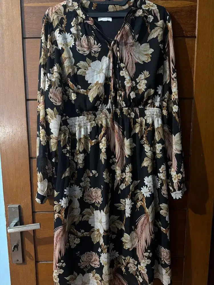 Baju bekas bagus