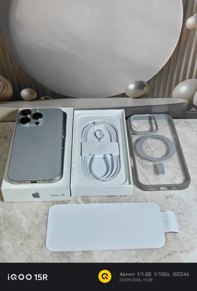 iphone 16 pro 256gb natural garansi ibox oktober 2026