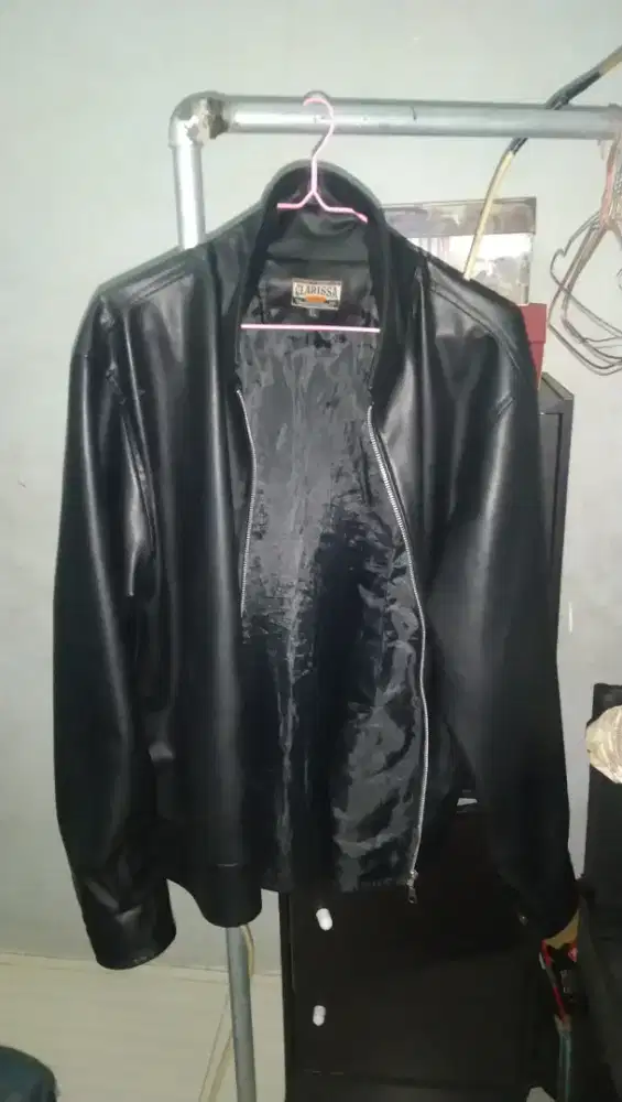 jaket kulit clarissa