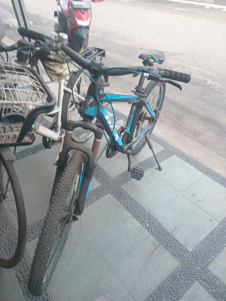 [JUAL RUGI + BONUS] MTB Trex XT-787 26 - Rangka Kokoh, Servis Dikit