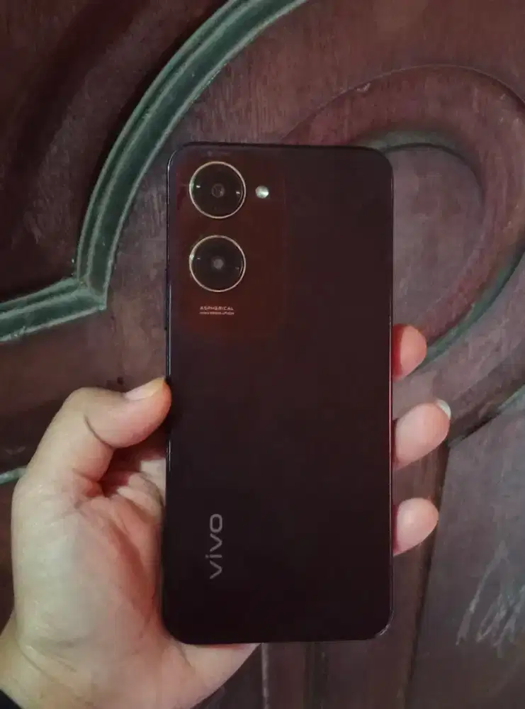 Vivo y18 NFC ram 4+4/64 ORI.