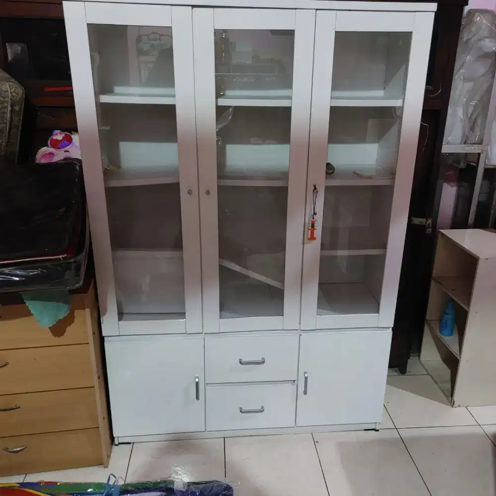 Dijual Lemari Baju Lemari Kayu