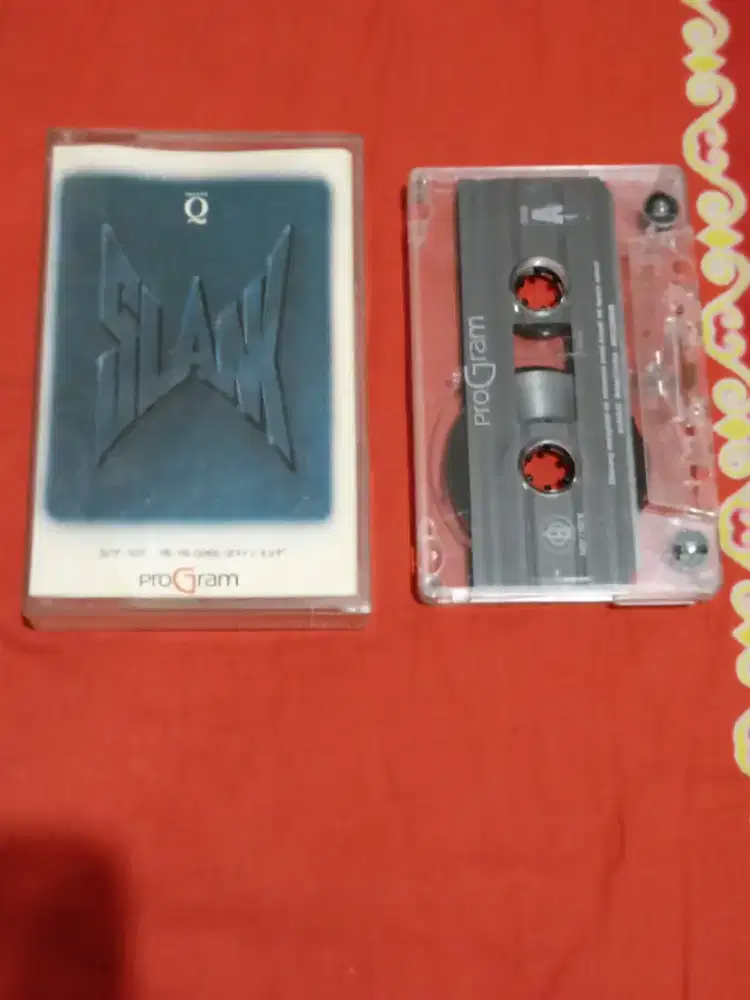 Kaset Slank - Suit Suit He He