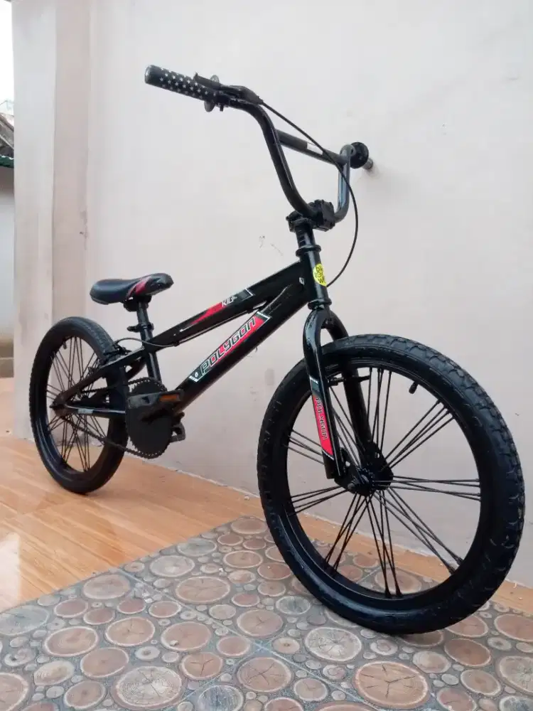 Dijual BMX Ukuran 20. Noken SIAP PAKAI lokasi KEMILING, Nego