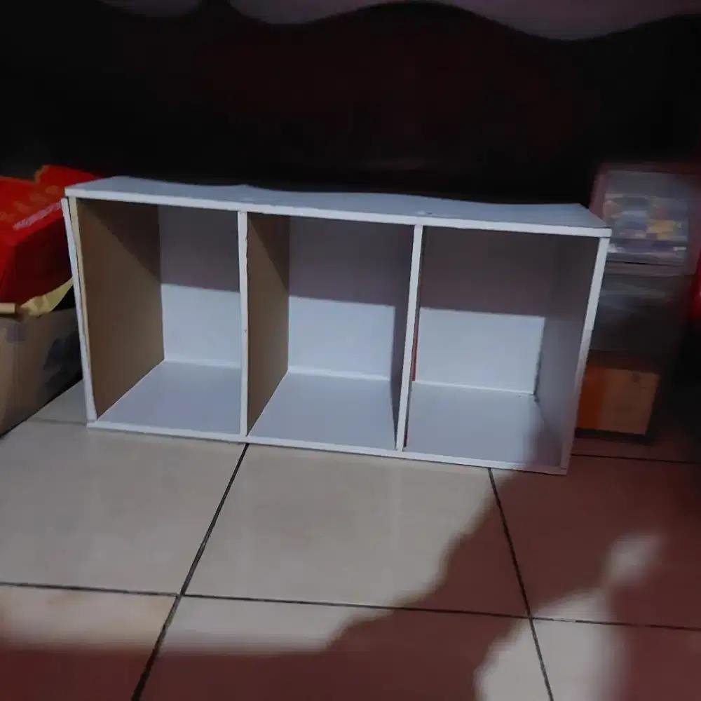 Dijual lemari Kayu