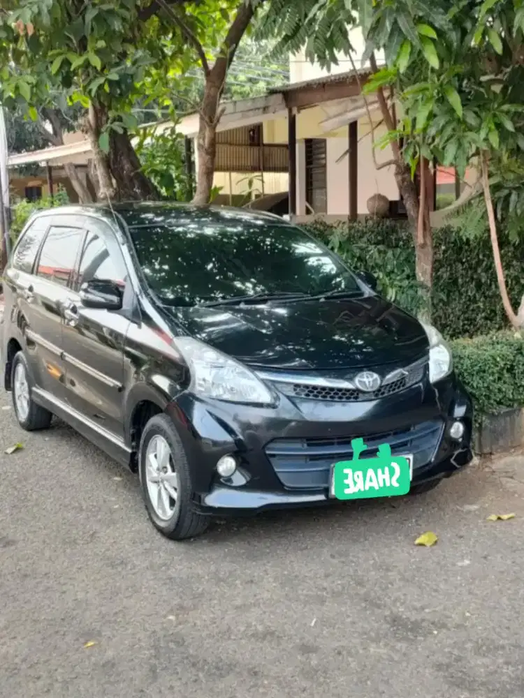 Avanza Veloz 1.5 A/T 2012 Hitam Pajak On