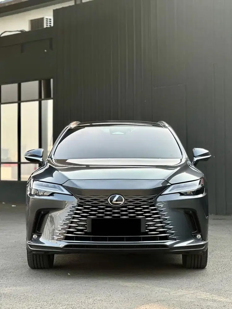 Lexus RX350H luxury low km full original 2023