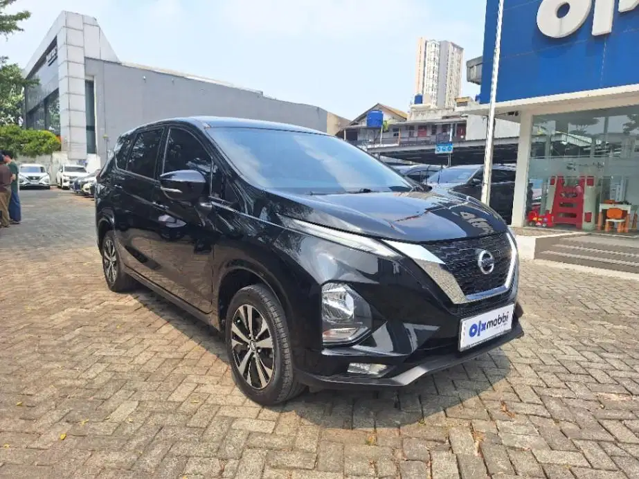 LOW DP Nissan Livina 1.5 VE Bensin-AT 2019 BIF