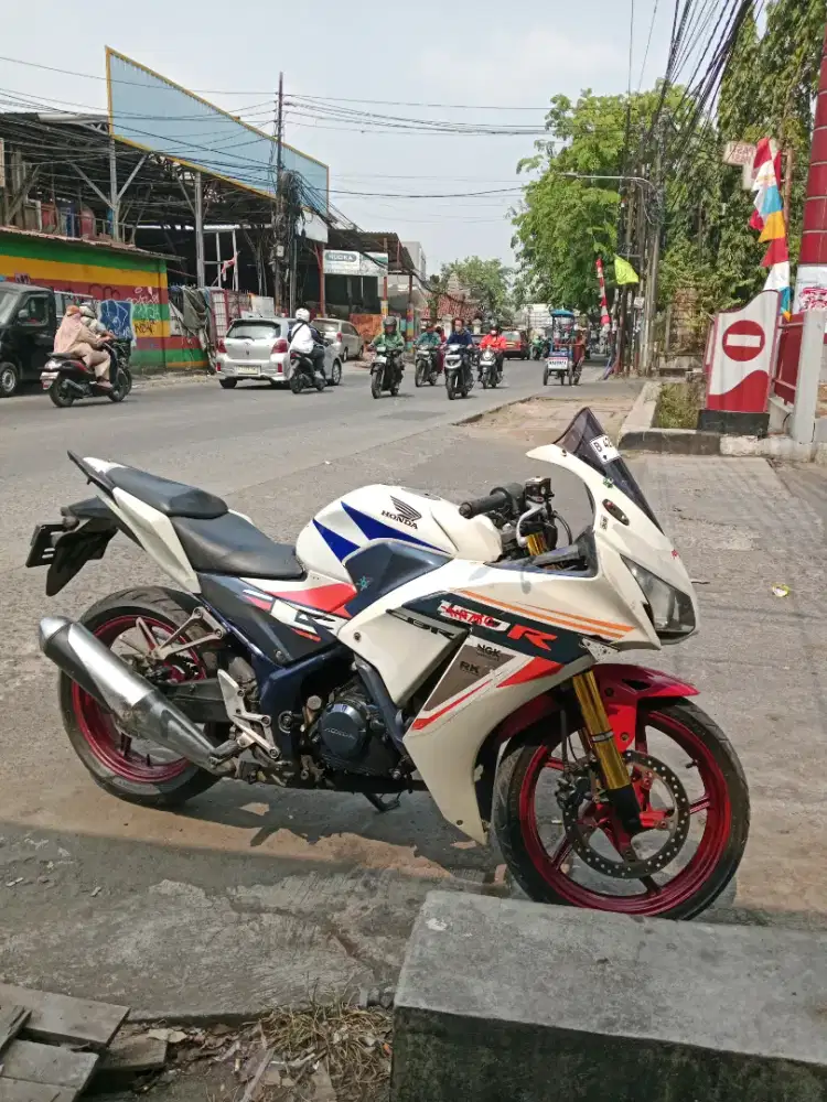 Jual Butuh Honda CBR