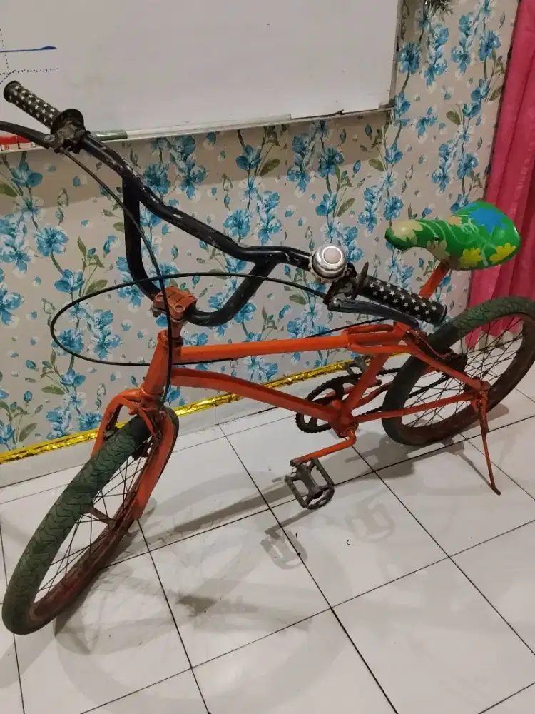 Sepeda ukuran sedang