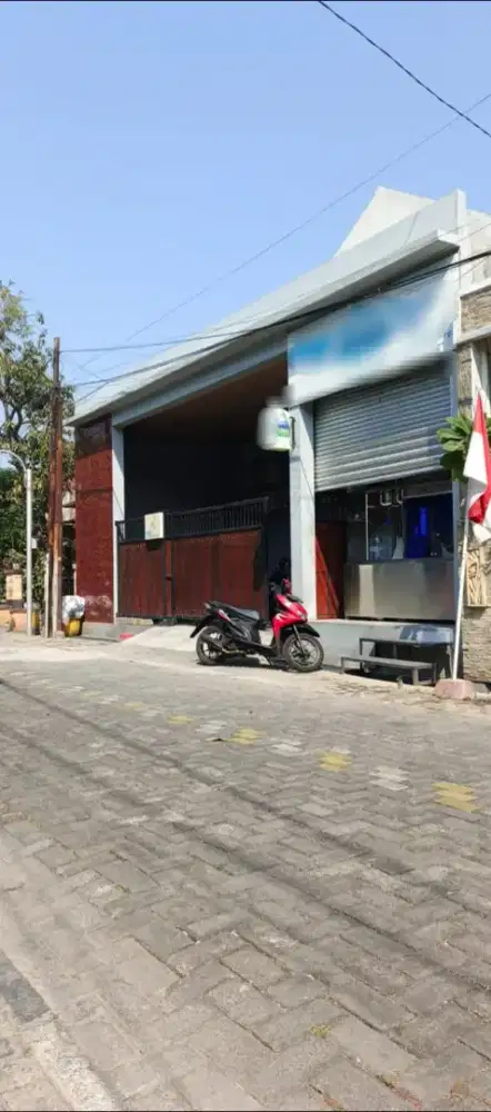 Dijual Rumah kost full penghuni + air isi ulang krobokan tengah kota