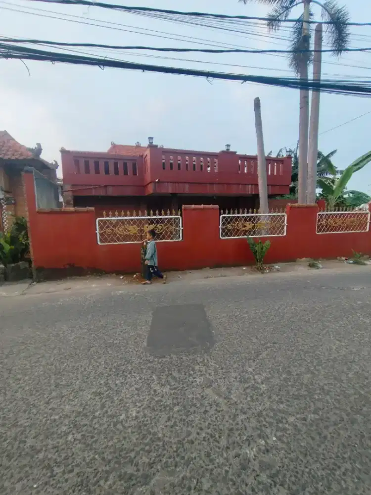 Rumah 2 Lantai Bata Merah