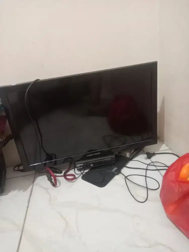 Tv polytron led