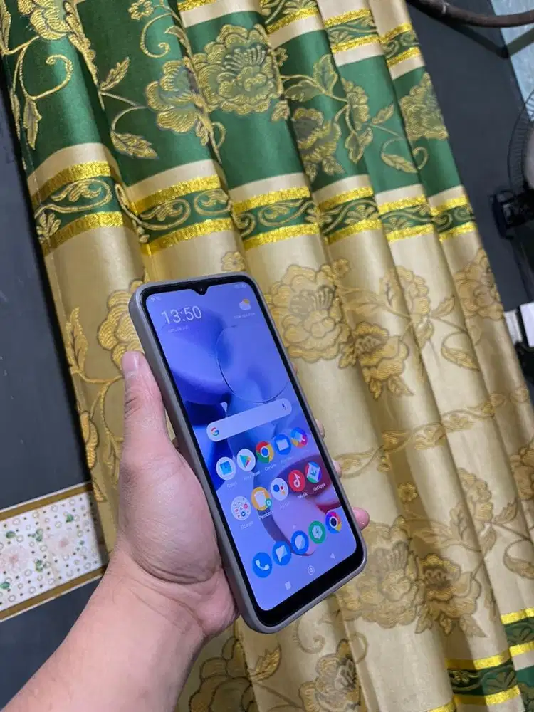 Xiaomi POCO C40 4+1/64 Layar 6.7 inch
