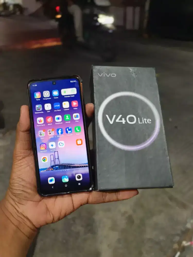 Vivo V40 lite 4g