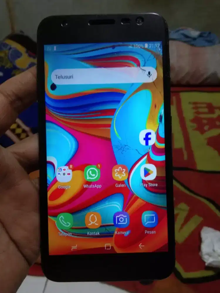 Samsung galaxy A2 core 4G 1/8 layar 5 inchi retak normal