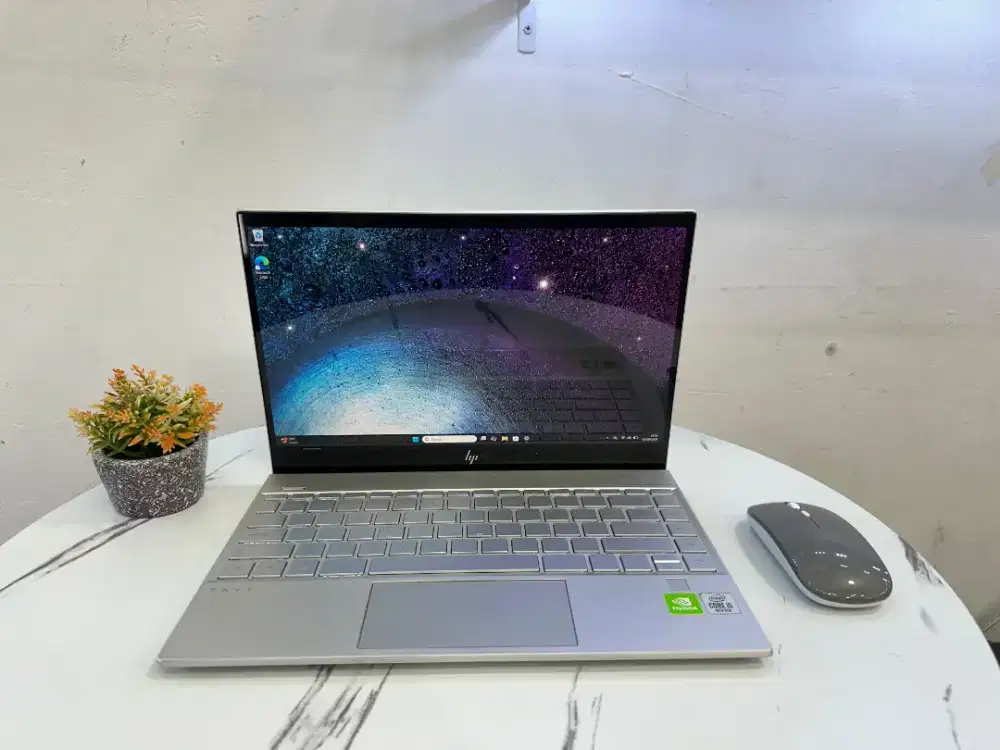 HP Envy 13 Core i5-10210U Ram 8GB Ssd 512Gb Nvidia MX250 2GB W11